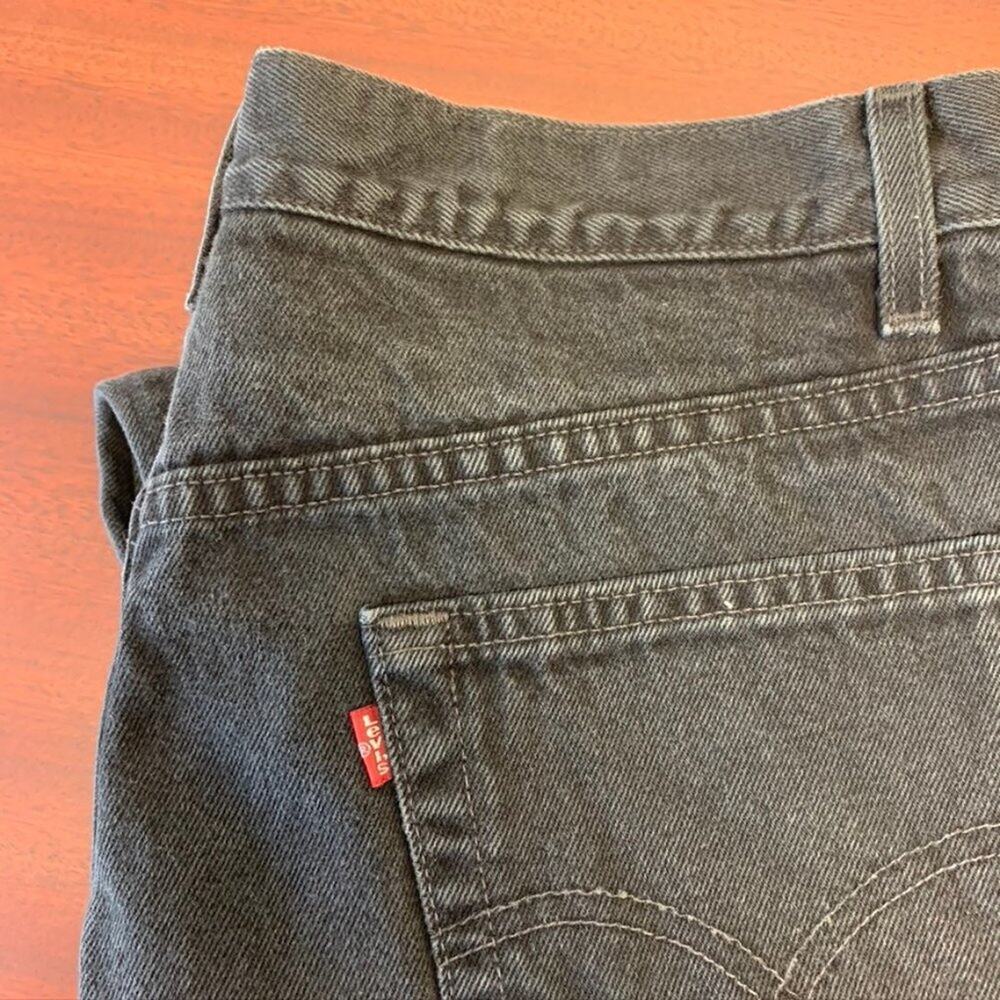 Vintage Men's 505 Black Levi's USA Made - Picture 7 of 7